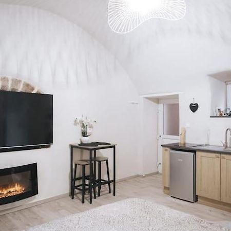 Appartement 2 Pieces Jacuzzi Brioude Esterno foto