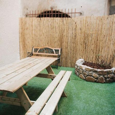 Appartement 2 Pieces Jacuzzi Brioude Esterno foto