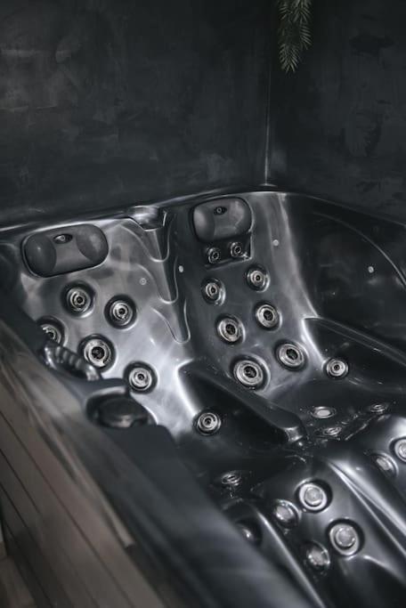 Appartement 2 Pieces Jacuzzi Brioude Esterno foto